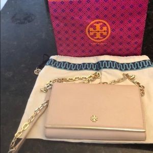 Tory Burch wallet on chain bag